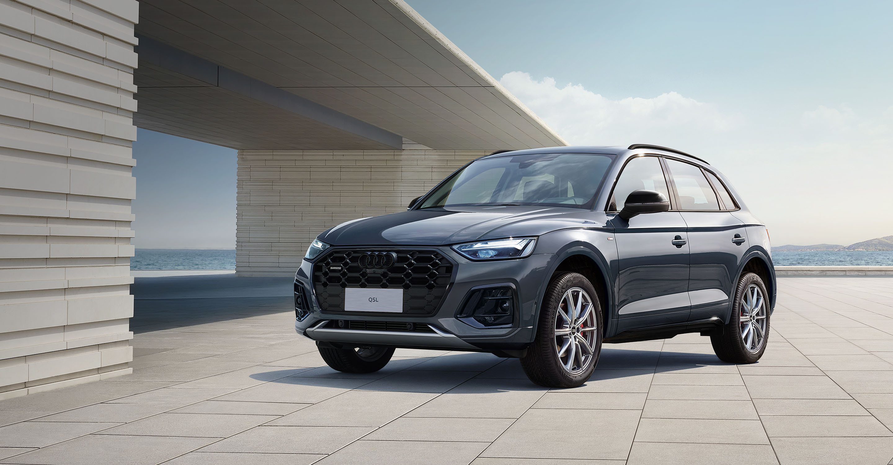 03-1pc_exterior_q5l_2880x1500.jpg